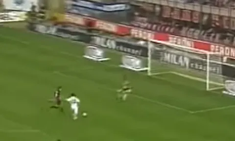 Filippo Inzaghi, sát thủ vòng cấm một thời của AC Milan