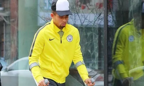 Gabriel Jesus chính thức lên tiếng về việc nghỉ thi đấu đến hết mùa