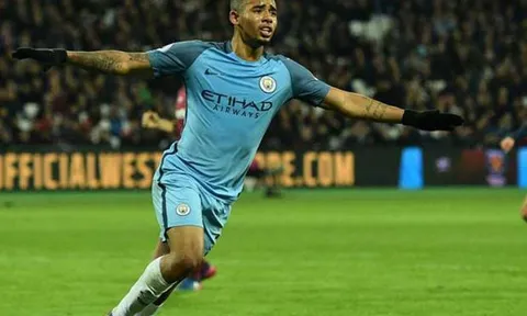 Gabriel Jesus lập kỉ lục ngay lần đá chính đầu tiên tại Ngoại hạng Anh