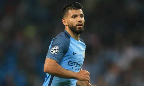 Gabriel Jesus thăng hoa, Aguero không sợ