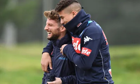 Gạt Roma, Juve, Napoli tự tin hướng đến Inter