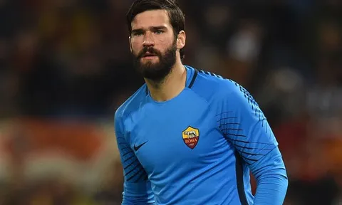 GĐKT Monchi: Chưa có lời đề nghị nào cho Alisson