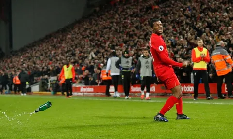 Chelsea đối mặt án phạt nặng vì một... chai bia