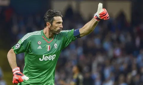 Gianluigi Buffon - Xứng danh huyền thoại Juventus và Azzurri