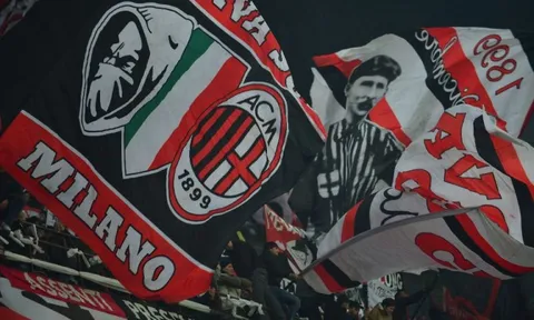Góc AC Milan: Nỗi buồn đến từ cấp thượng tầng