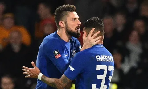 Góc Chelsea: Giroud có phải là lời giải cho tất cả?
