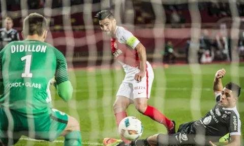 Góc HLV Trần Minh Chiến: Đợi AS Monaco gây bất ngờ