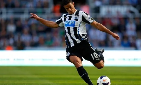 Góc siêu phẩm: Bàn thắng để đời của Hatem Ben Arfa