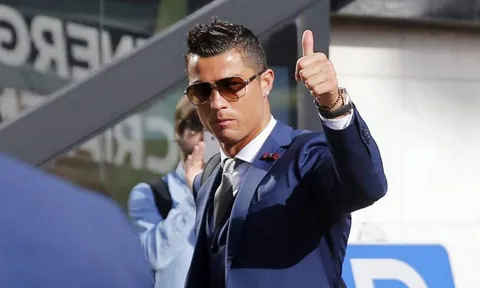 Góc thống kê: Ronaldo vượt mặt Messi, Federer