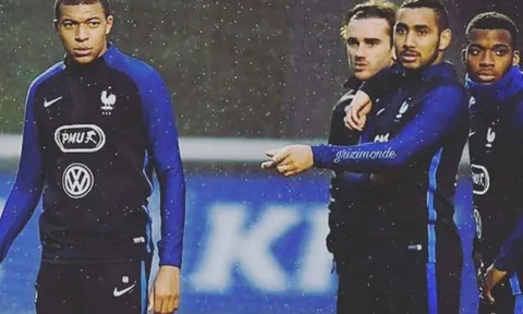 Griezmann sợ mất suất chính thức vào tay Kylian Mbappe