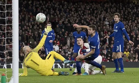 Hạ Chelsea sát nút, Arsenal hiên ngang có mặt trong trận Chung kết