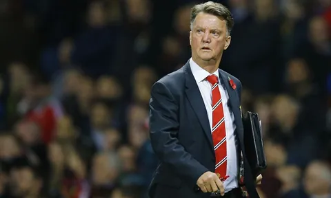 Hà Lan nguy khó: Đừng tin Van Gaal, kẻ đã phá nát MU!