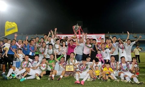 Dự đoán nhà vô địch V-League: Quyền lực nhà bầu Hiển hay sức mạnh thiếu gia xứ Thanh