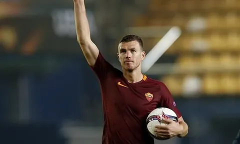 Hat-trick của Edin Dzeko vào lưới Villarreal
