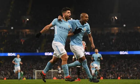 Hat-trick của Aguero và hiệu suất khó tin trước Newcastle