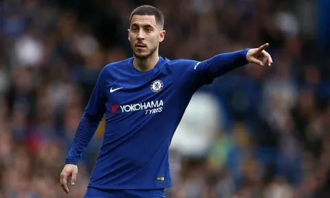 Hazard nhắc khéo Conte: Tôi có thể chơi cả hậu vệ biên