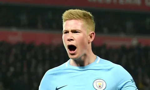 HLV Bayern mê mẩn De Bruyne, không quên đá đểu Pogba