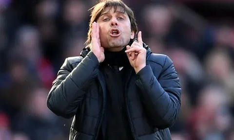 HLV Conte sẽ bị tỷ phú Abramovich “trảm” vào cuối tháng 3?
