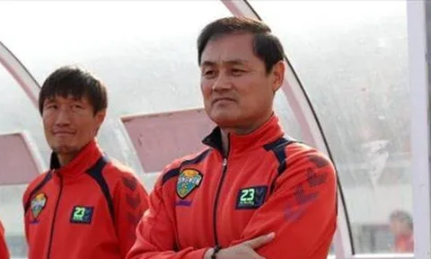 HLV Gangwon lại đưa Xuân Trường "lên mây"