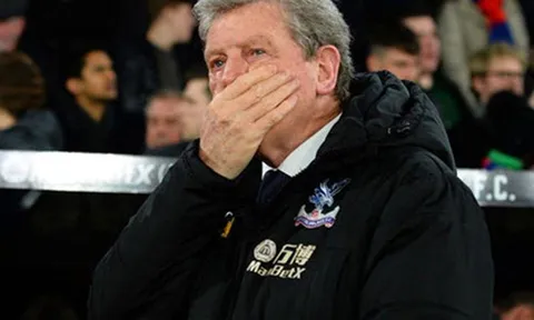 HLV Hodgson buồn cho học trò khi thua MU