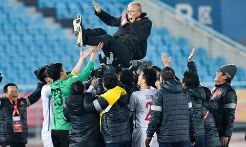 HLV Park Hang-seo cho phép U23 Việt Nam ra ngoài ăn tối
