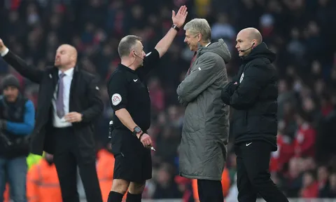 HLV Wenger: Tôi nên im lặng và có lời xin lỗi
