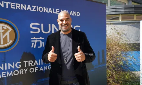 'Hoàng đế' Adriano tới tận sân tập để tiếp sức Inter vượt qua khủng hoảng