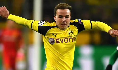 Hồi phục chậm, Gotze không thể bay sang Bồ cùng Dortmund