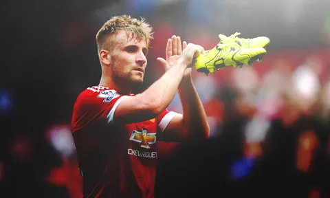 Hơn tất cả, Luke Shaw cần một "nguời truyền lửa" như Mourinho