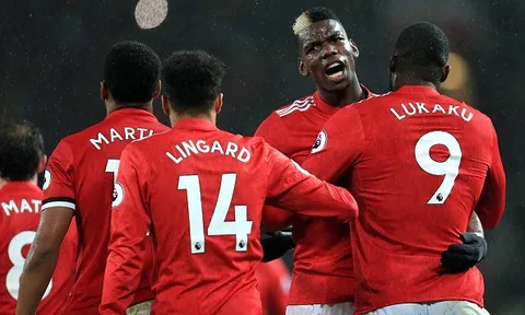 Hưng phấn sau chuyến nghỉ dưỡng, Man United vùi dập Stoke City