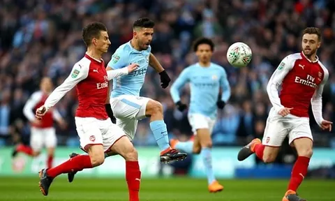Hủy diệt Arsenal, Pep Guardiola có danh hiệu đầu tiên ở Anh