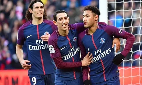 Hủy diệt Strasbourg, PSG lập thành tích 'khủng'