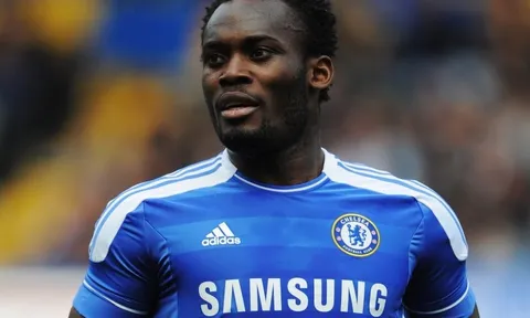 Huyền thoại Chelsea vung tiền mua đội bóng Ý