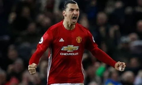 Ibrahimovic, món quà vô giá của MU