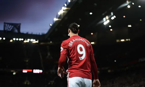 Ibrahimovic ngán ngẩm đồng đội ở Man Utd