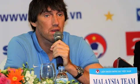 HLV Frank Bernhardt: “Malaysia đủ mạnh để đối đầu với U23 Việt Nam”