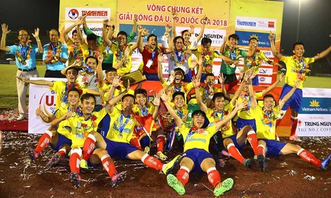 Nhật Trường "xuất thần", giúp U19 Đồng Tháp vô địch trên loạt đấu súng