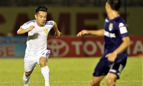 17h00 ngày 2/4, HAGL vs Quảng Nam FC: Ngôi đầu đổi chủ?