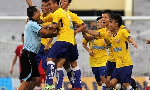 Chùm ảnh: U19 PVF bắn hạ "đại kình địch" Viettel để vào chung kết