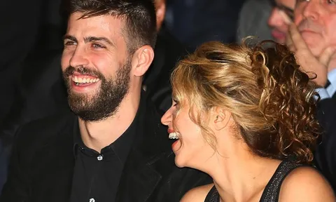 Pique quậy hết mình ăn mừng Shakira thắng giải Grammy