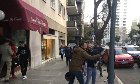 Dàn sao Barca bùi ngùi mở tiệc chia tay Mascherano