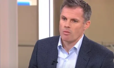 Jamie Carragher lên truyền hình xin lỗi về tai nạn 'phun mưa'