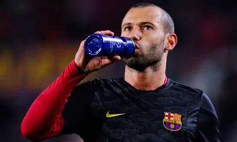 Javier Mascherano - Người ở lưng chừng ranh giới