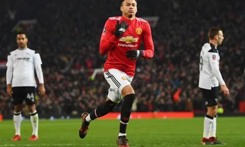 Jesse Lingard chơi tuyệt hay vs Derby County