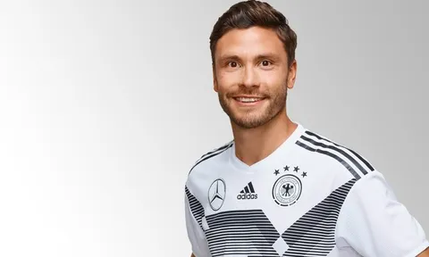Vì sao tuyển Đức, Liverpool sẵn sàng đối đấu Bayern, Juventus