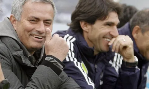 Jose Mourinho muốn thâu nạp HLV vừa bị 'trảm'