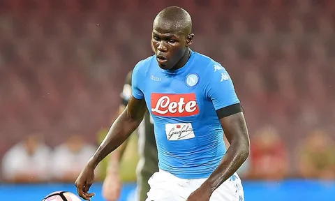 Kalidou Koulibaly - Lời giải cho bài toán hàng thủ Chelsea