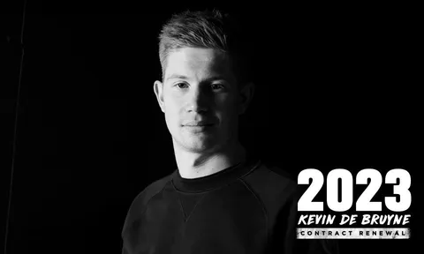 Kevin De Bruyne rạng rỡ trong ngày ký hợp đồng siêu khủng