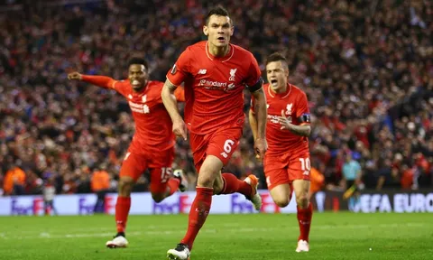 Khả năng công thủ nhịp nhàng của Dejan Lovren