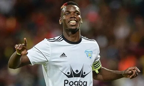 Khi Pogba chơi bóng ở ngoài sân cỏ